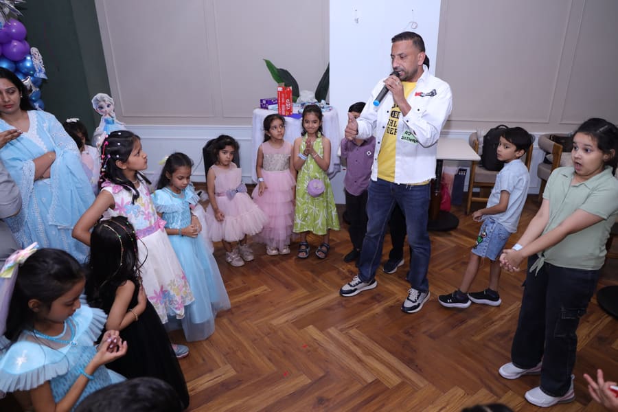Birthday party photography by Photo World Studio, Kurukshetra